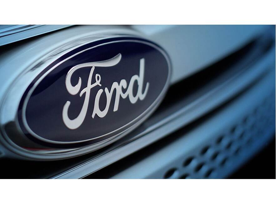 Türkantenschutz von Ford fährt automatisch in Position - AUTO BILD